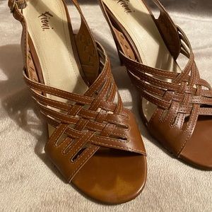 Fioni heeled sandals